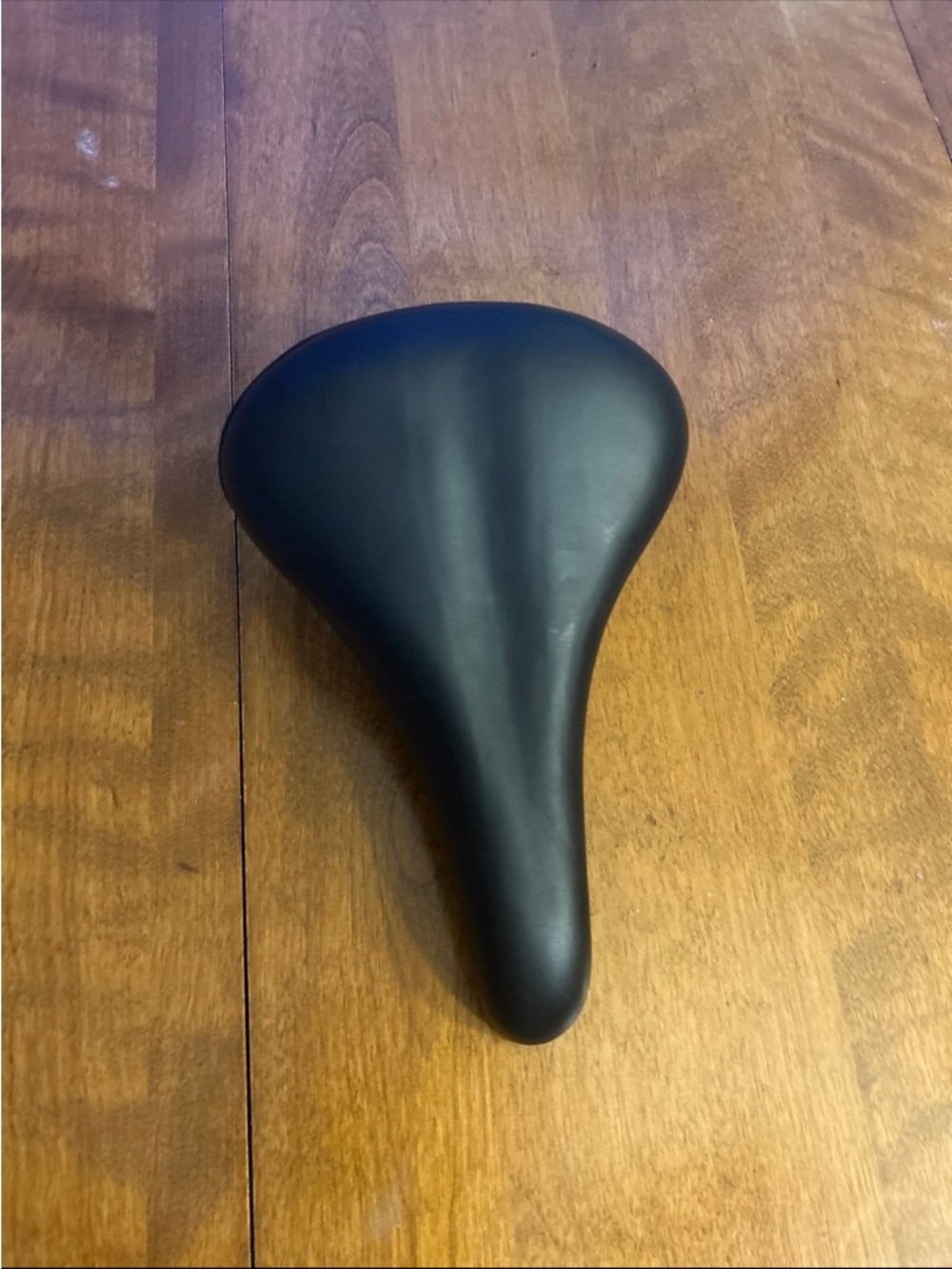 Comfortable Black Bicycle Saddle - Ergonomic Seat